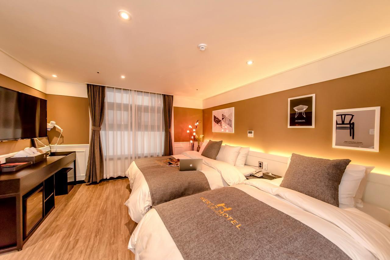 Jeju Hertz Hotel Exterior photo