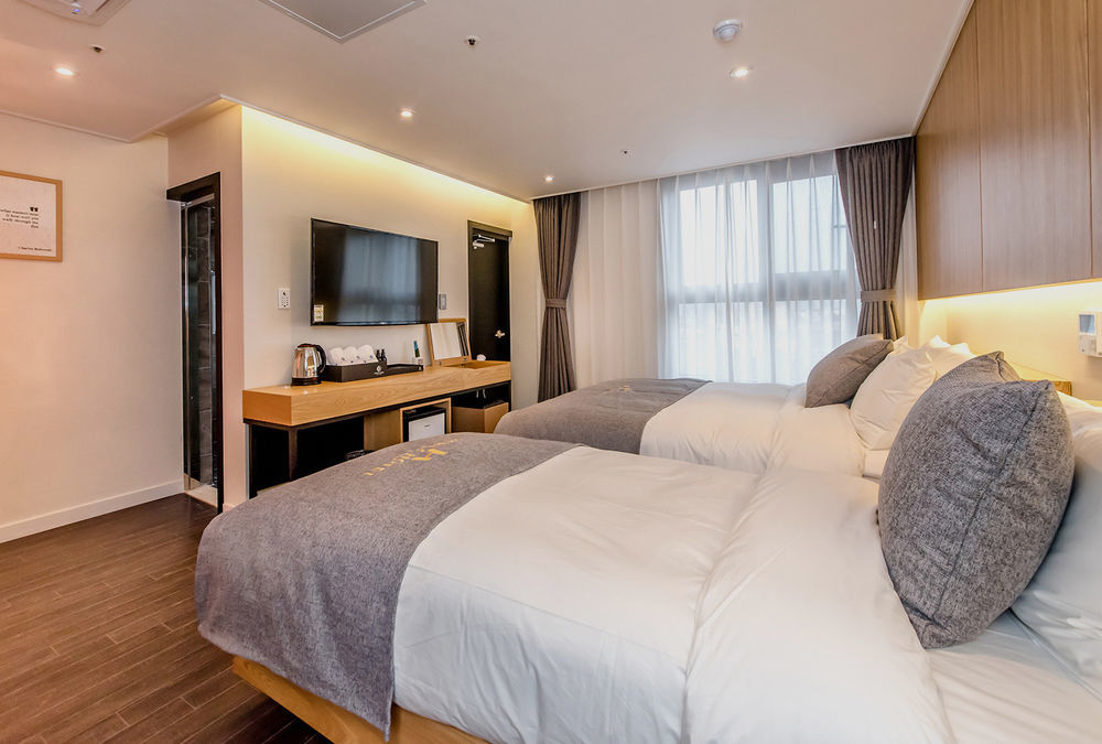 Jeju Hertz Hotel Exterior photo